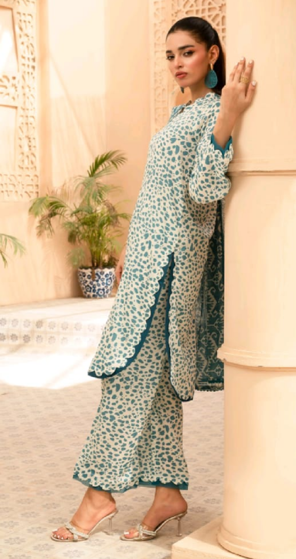 Regaliya Lawn Collection {Unstiched}