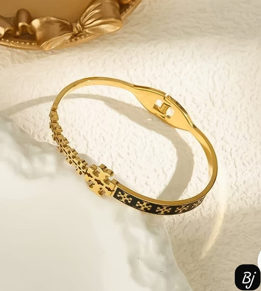 Fancy Beautiful Tory Burch Branded Stainless Steel Hand Cuffs For Her