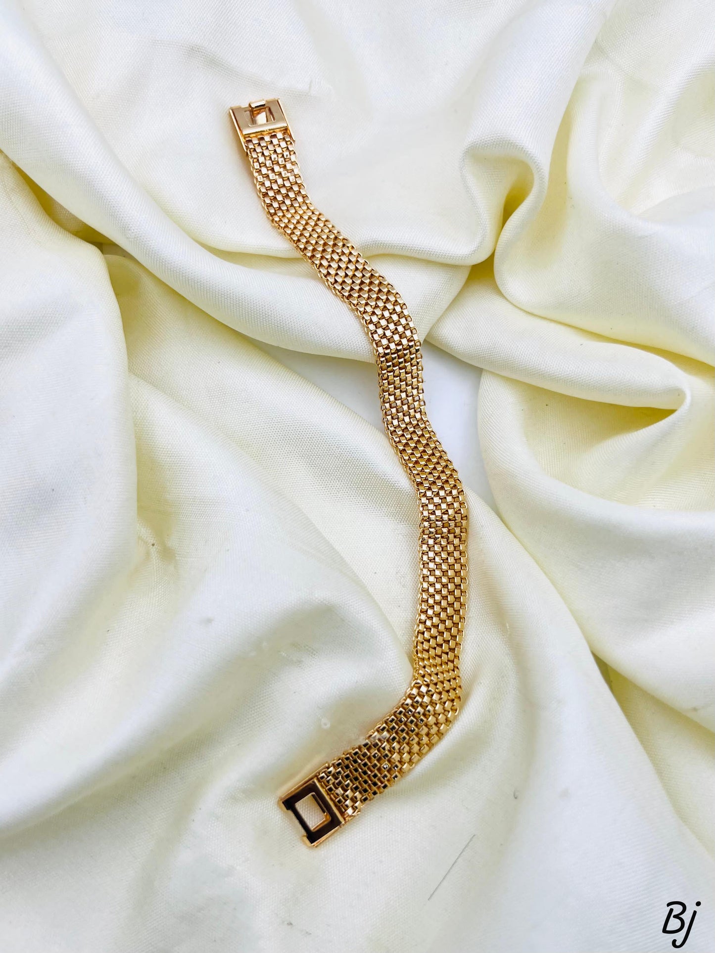 Fancy Gold Plated Stainless Steel Hand Bracelets for Her 💖