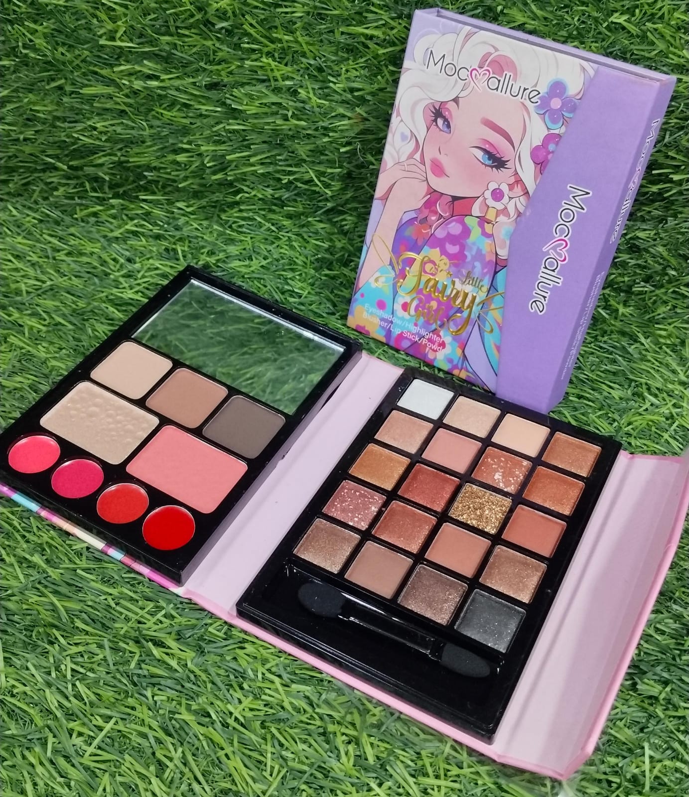 “Moculler Mini Beauty Book All-in-One Makeup Kit”
