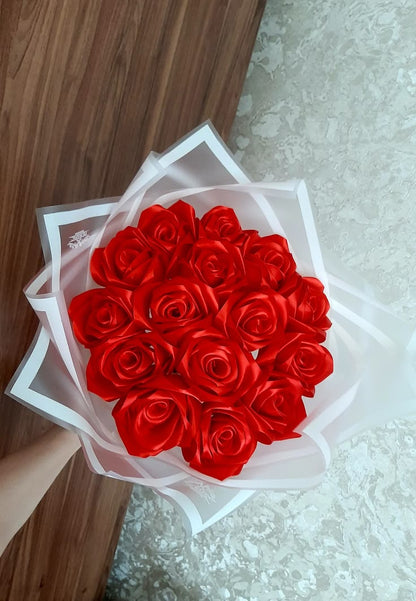 Red Flower Bouquet – Classic & Romantic ❤️