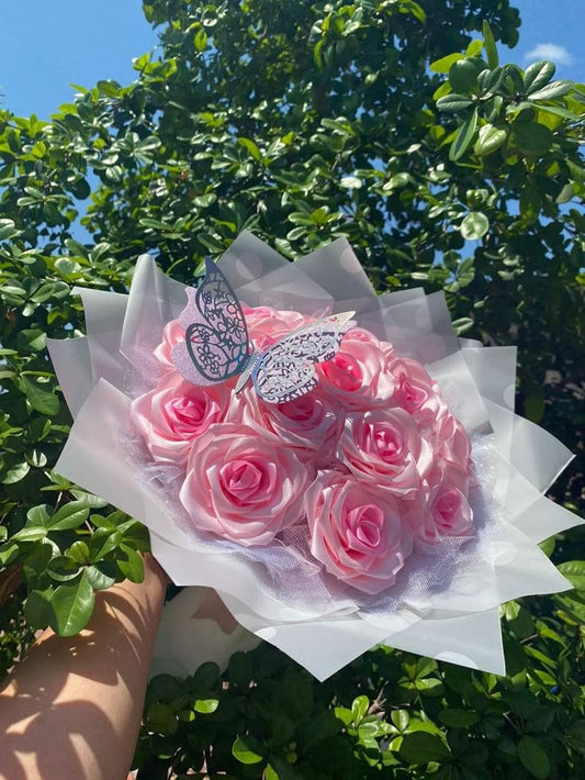 The Luxury Pink Rose Bouquet 💖 is all about charm, sweetness, and elegance. Perfect for birthdays, anniversaries, bridal showers, and friendship gifts, these delicate pink roses express admiration, joy, and gentle affection.

✨ Highlights:
🌸 Soft pink premium roses
🎀 Stylish luxury wrapping
💌 Custom name tags or ribbons available
🎁 Perfect for gifting & celebrations
