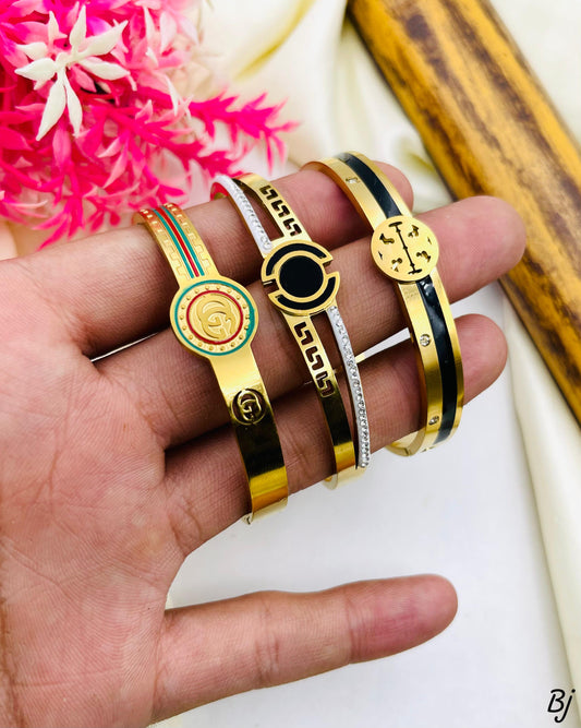 Fancy Beautiful Stainless Steel Branded Hand Cuff For Her